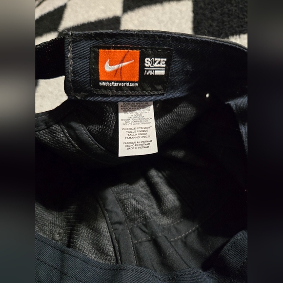 Nike AW84 Kobe Bryant Black Mamba 5 Panel Zebra Stripe Hat Cap - Picture 4 of 4